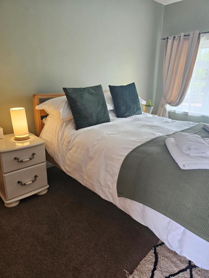 The Pack Horse Inn Chathill 外观 照片